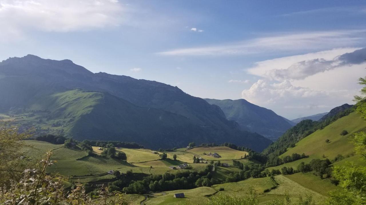 Gite De Montagne Du Plateau De Lhers- Accueil Randonneurs Accous Exterior photo