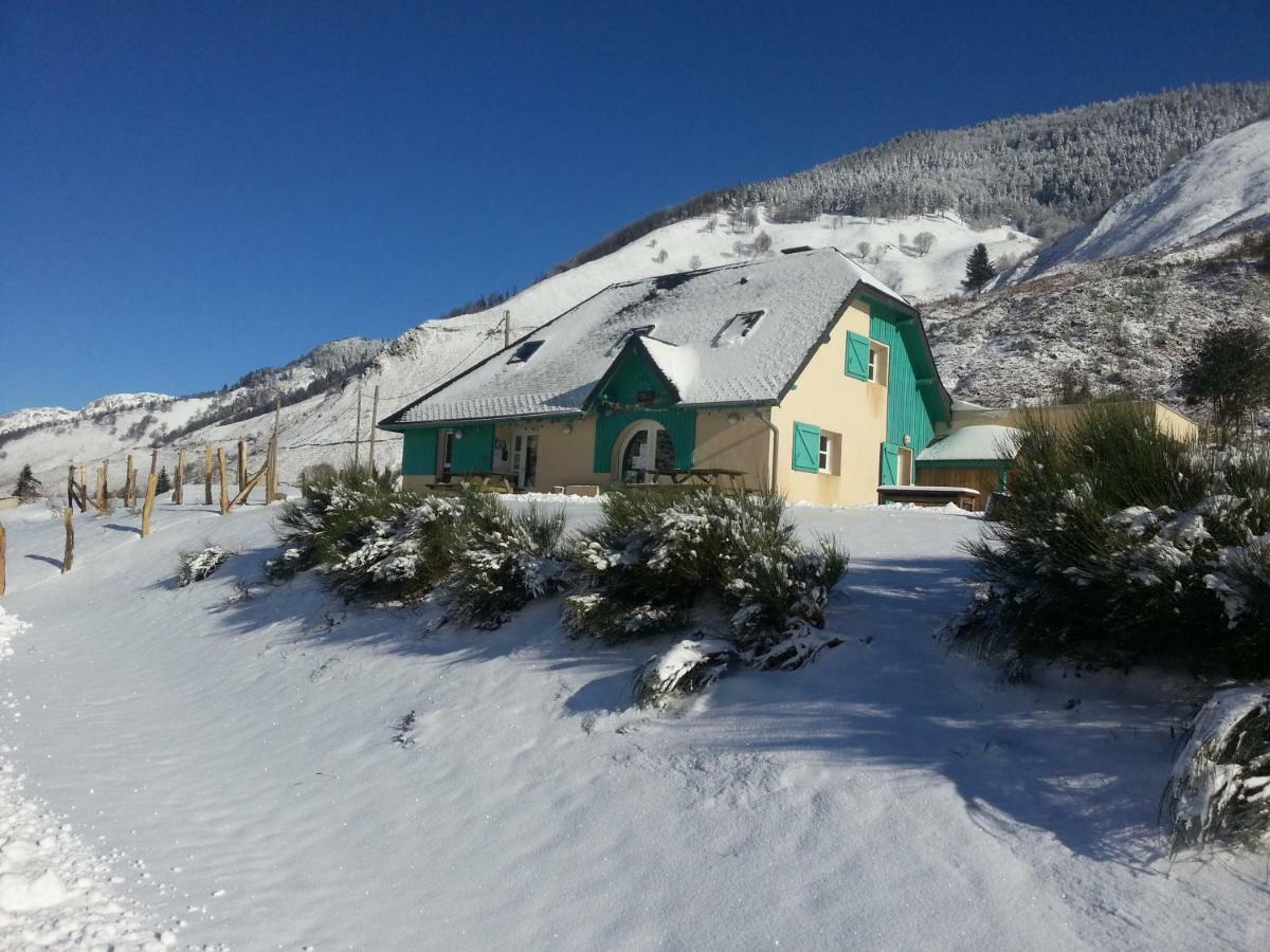 Gite De Montagne Du Plateau De Lhers- Accueil Randonneurs Accous Exterior photo